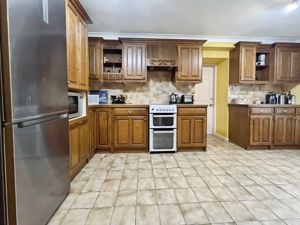 Photo 28- click for photo gallery